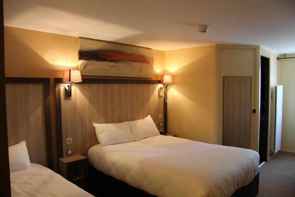 Logis Lhotel Restaurant Antony Verrieres Le Buisson Massy  Habitación foto