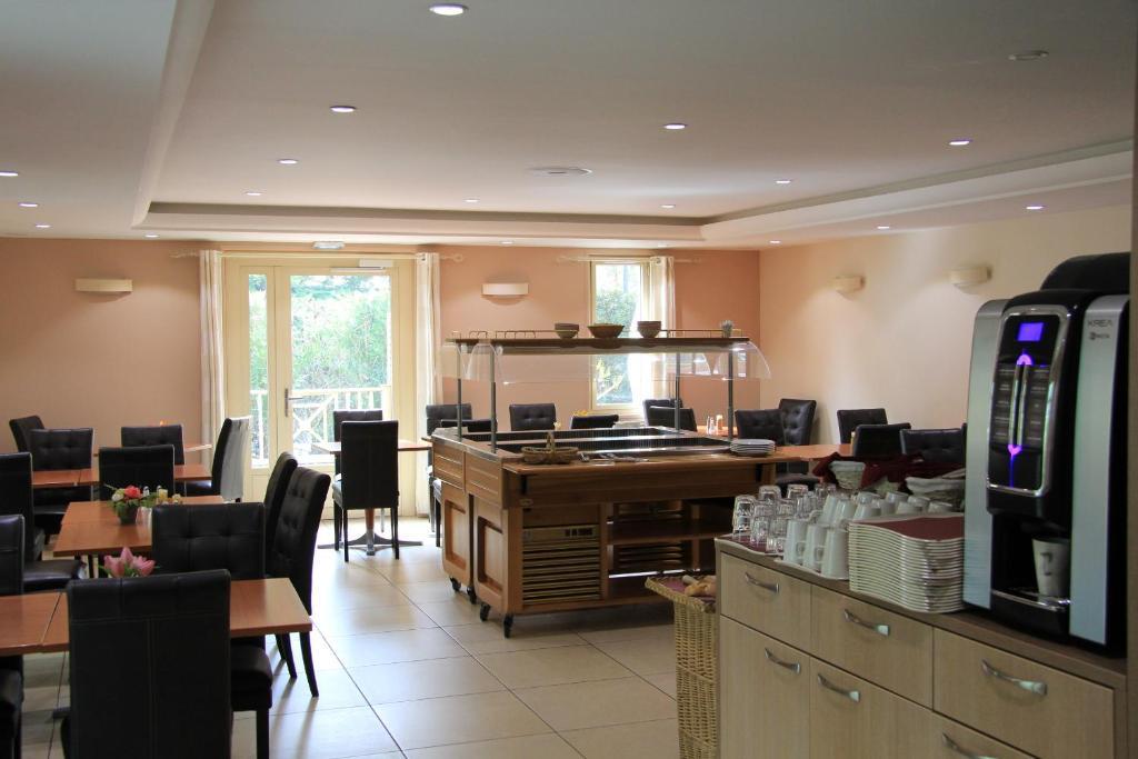 Logis Lhotel Restaurant Antony Verrieres Le Buisson Massy  Exterior foto