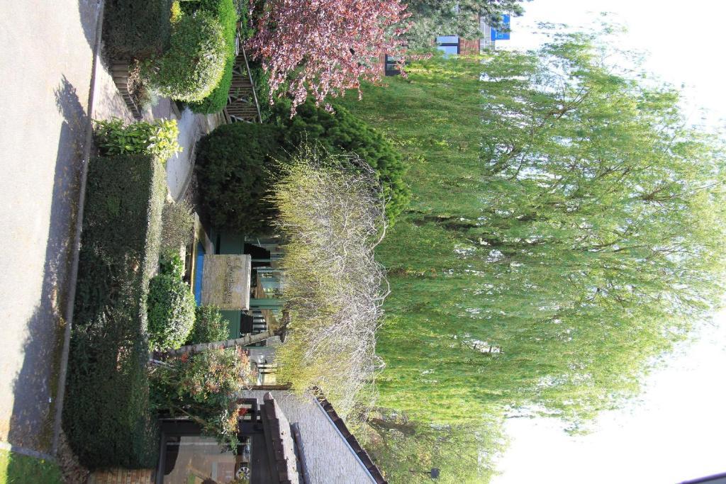 Logis Lhotel Restaurant Antony Verrieres Le Buisson Massy  Exterior foto
