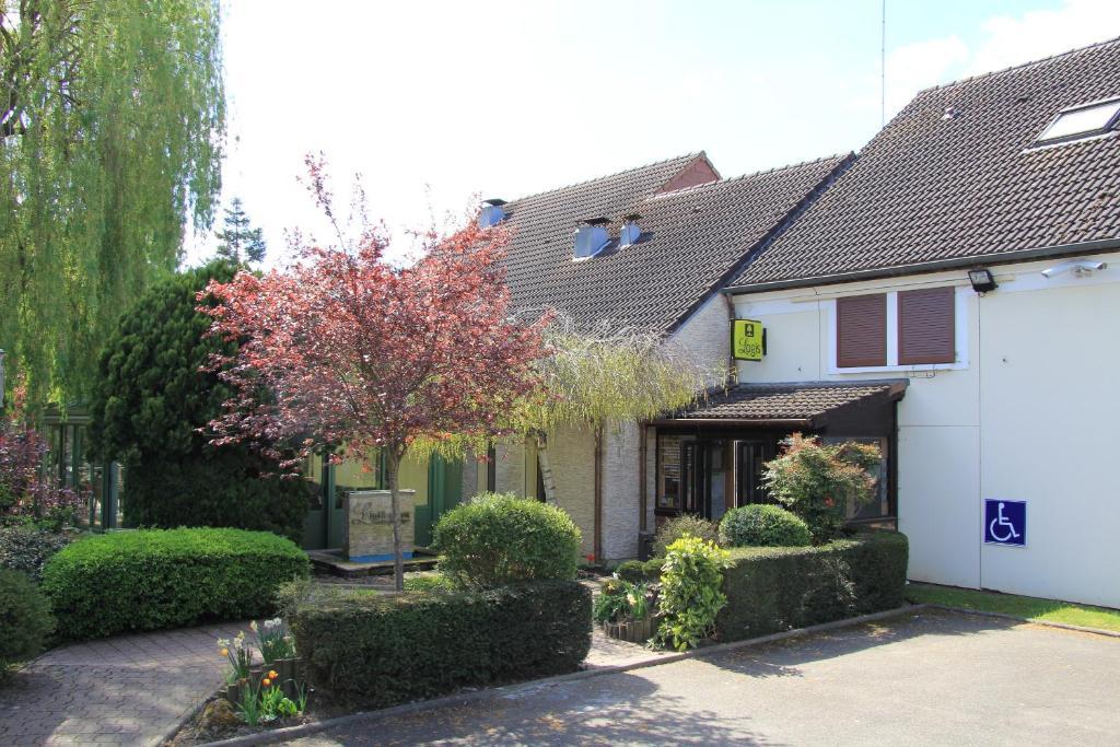 Logis Lhotel Restaurant Antony Verrieres Le Buisson Massy  Exterior foto